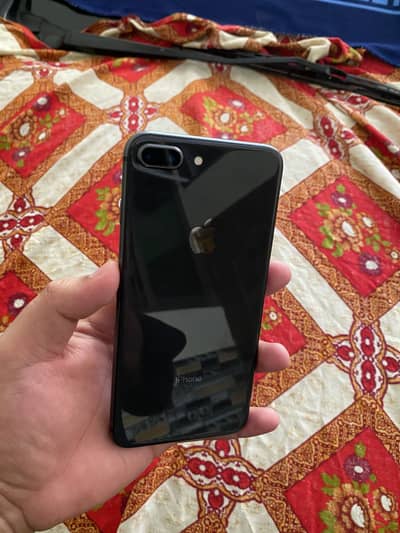 iPhone 8 Plus 64gb all ok just glass crack good condition