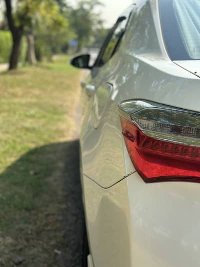 Toyota Corolla GLI 2020 Super White