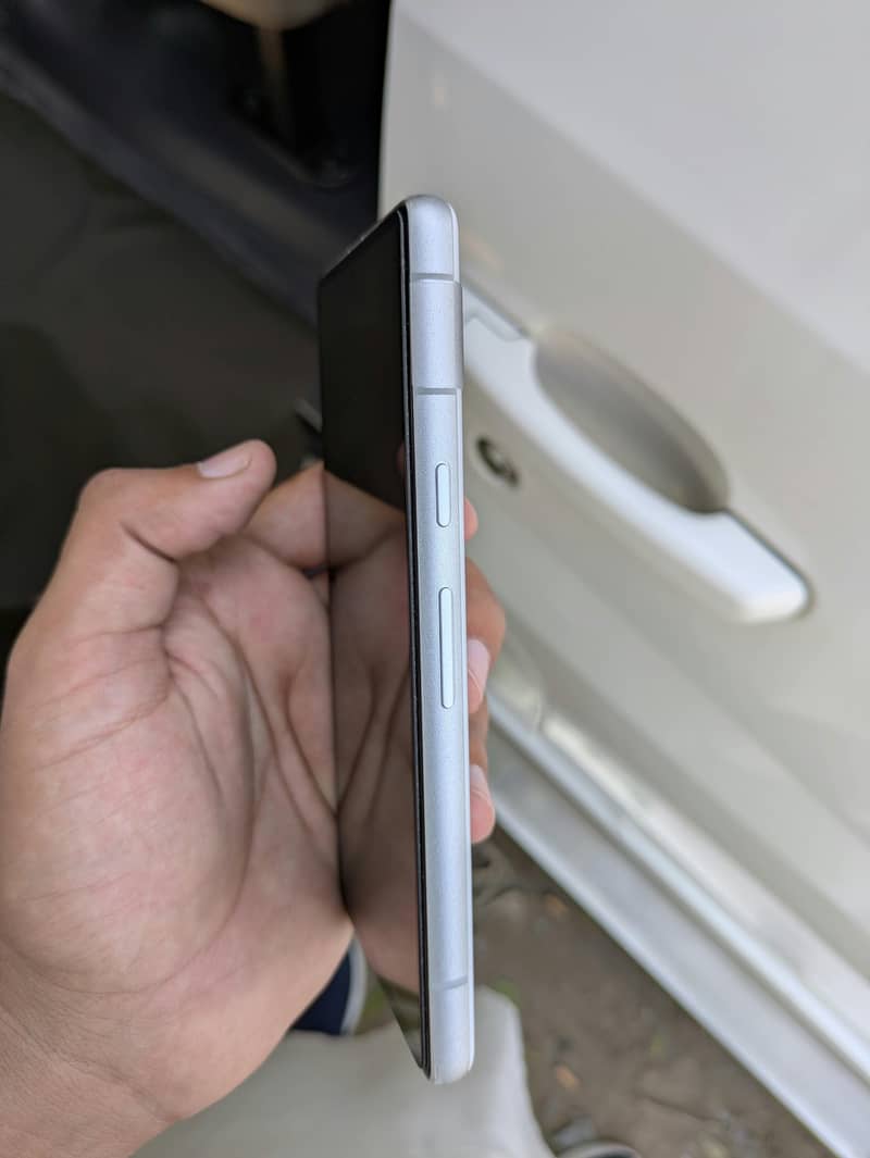 Google Pixel 7a 0
