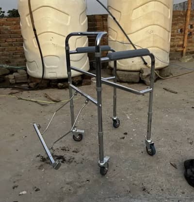 Wheel chair