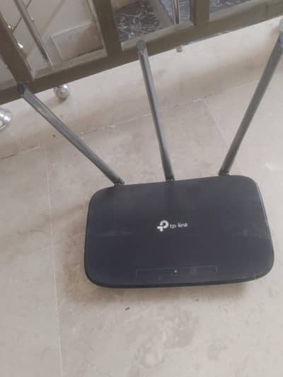 tp link router for sale 1 month use only