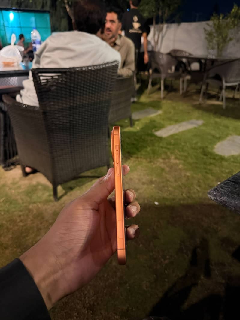 Apple iPhone 17 Pro Max 1