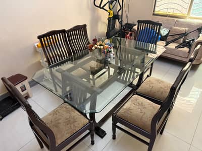 Dining table with 6 chairs (good condition)
