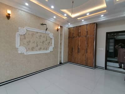 In Lahore You Can Find The Perfect House For sale