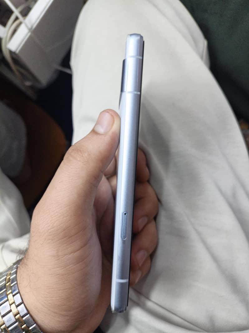 Google Pixel 7a 1