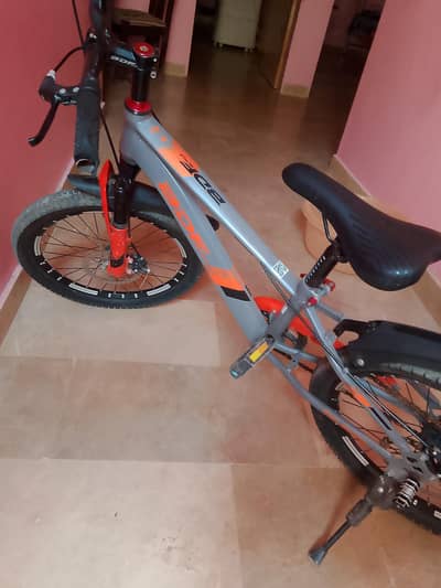 good condition bilkul new hai