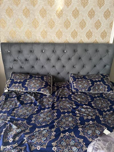 Dibble Bed + Al-kher five star medicated foam