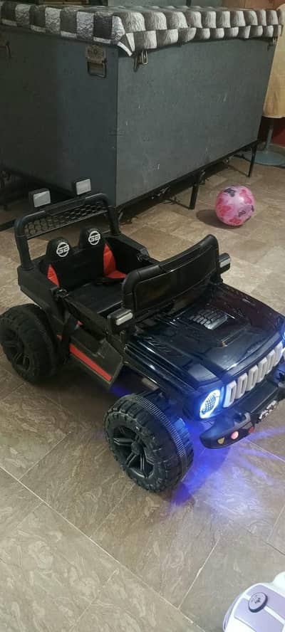 Kids Electric Battery Operated Jeep - Remote Control - 10/10 Condition