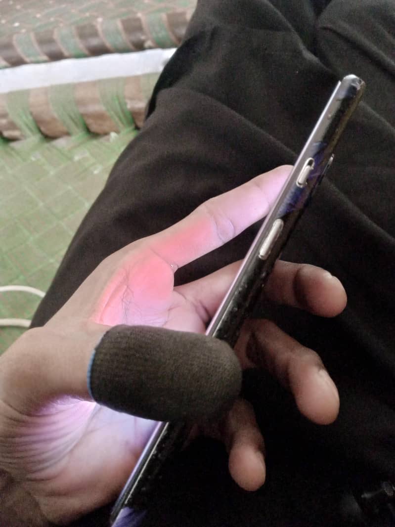One Plus 7T 1
