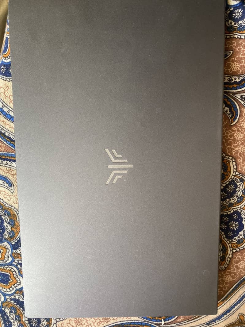 Laptop 0