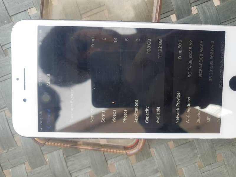 Apple iPhone 7 Plus 1