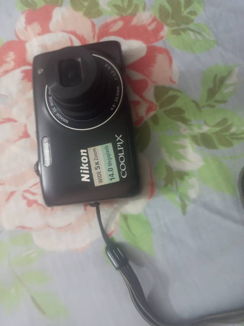 Used camera 6