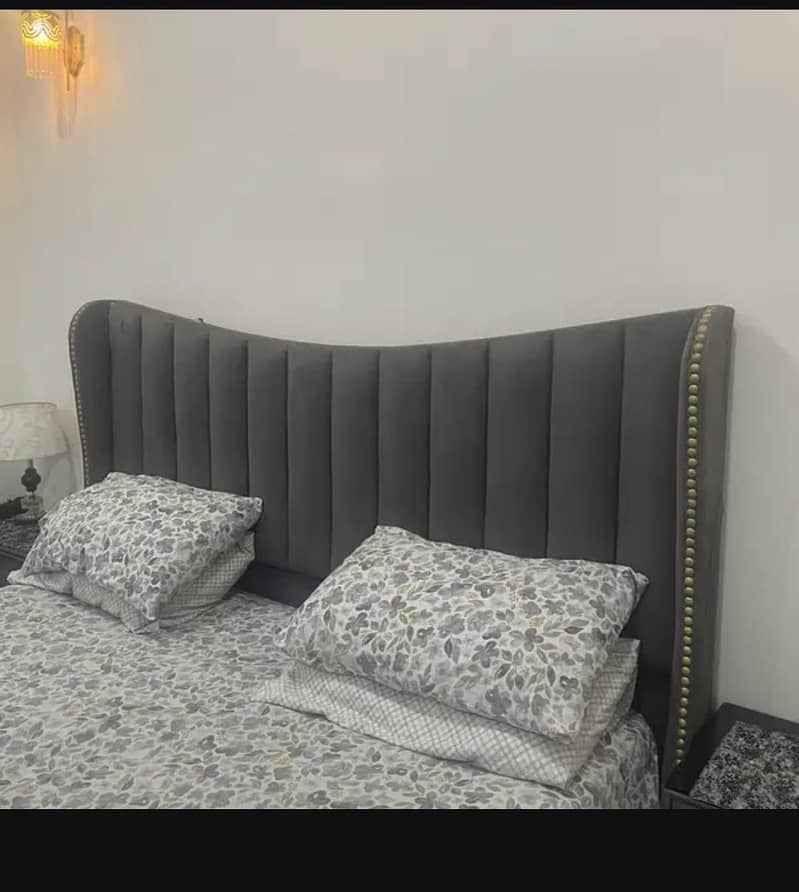 bed 2 side table dressing table with mattress 0