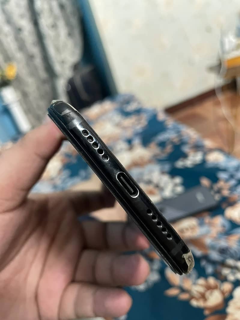 One Plus 6T 1