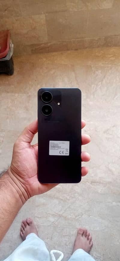 Realme Note 60