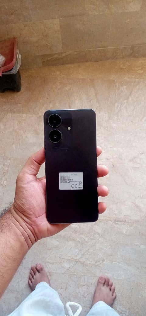 Realme Note 60 9