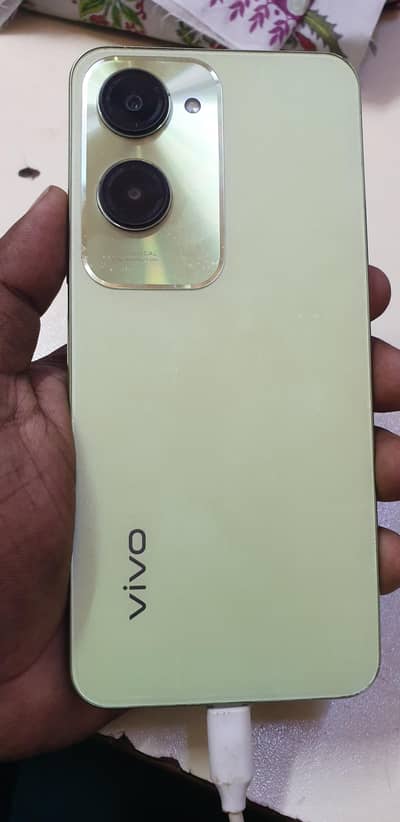 Vivo Y18 4+4/128gb pta official approveh box nhi h