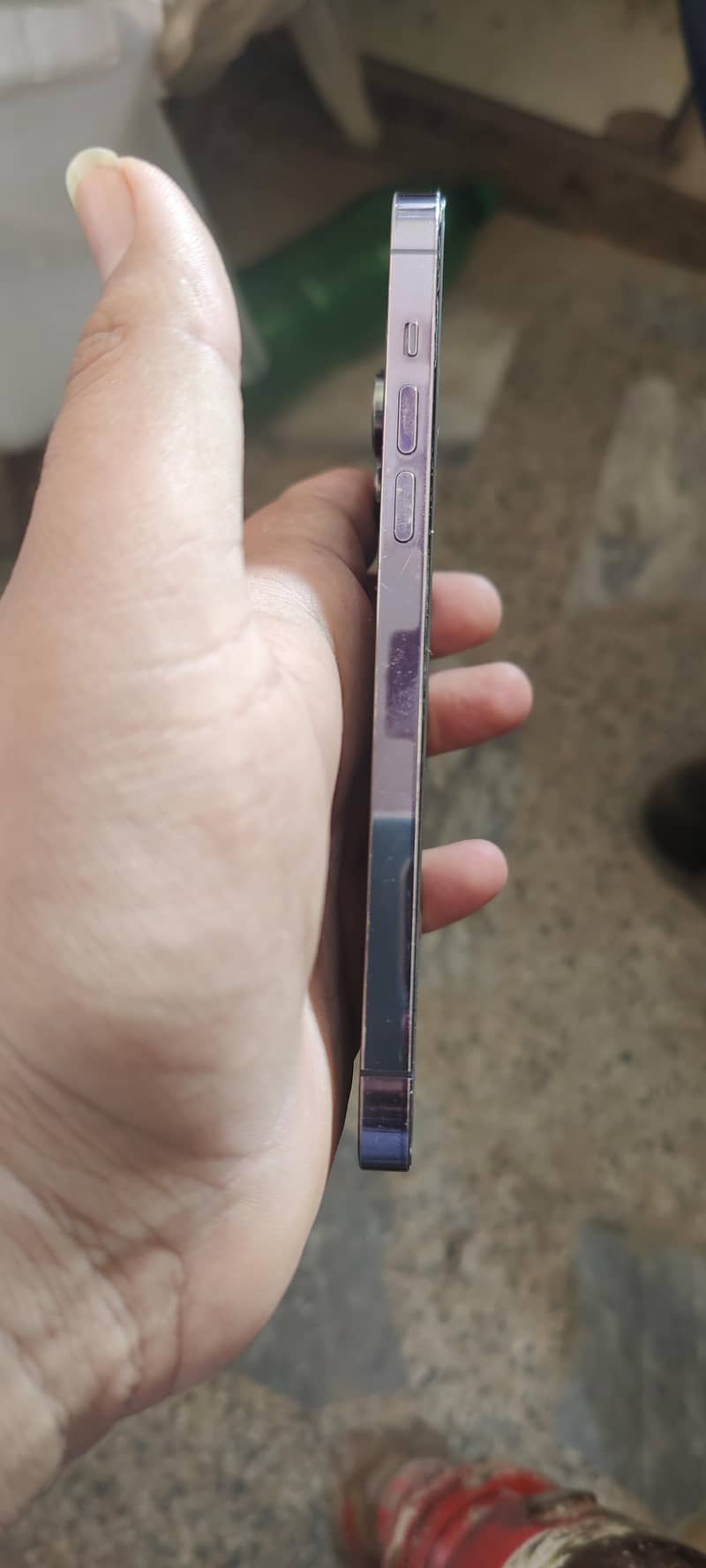 Apple iPhone 14 Pro Max 1