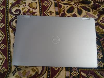 The Dell Latitude 7400 2-in-1