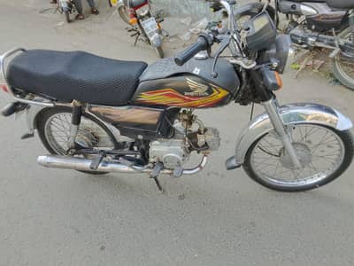 Honda CD 2020 model all ok bike hai all documents complete biometrc ok