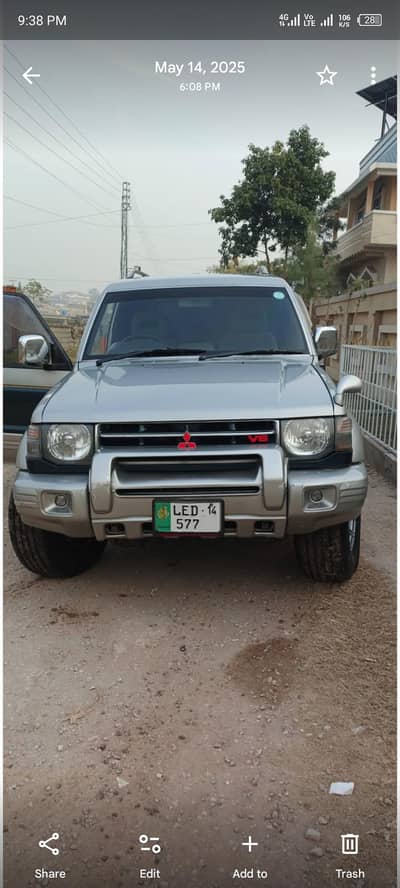 Mitsubishi Pajero 1995