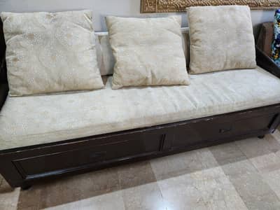 3 seater sofa for sale