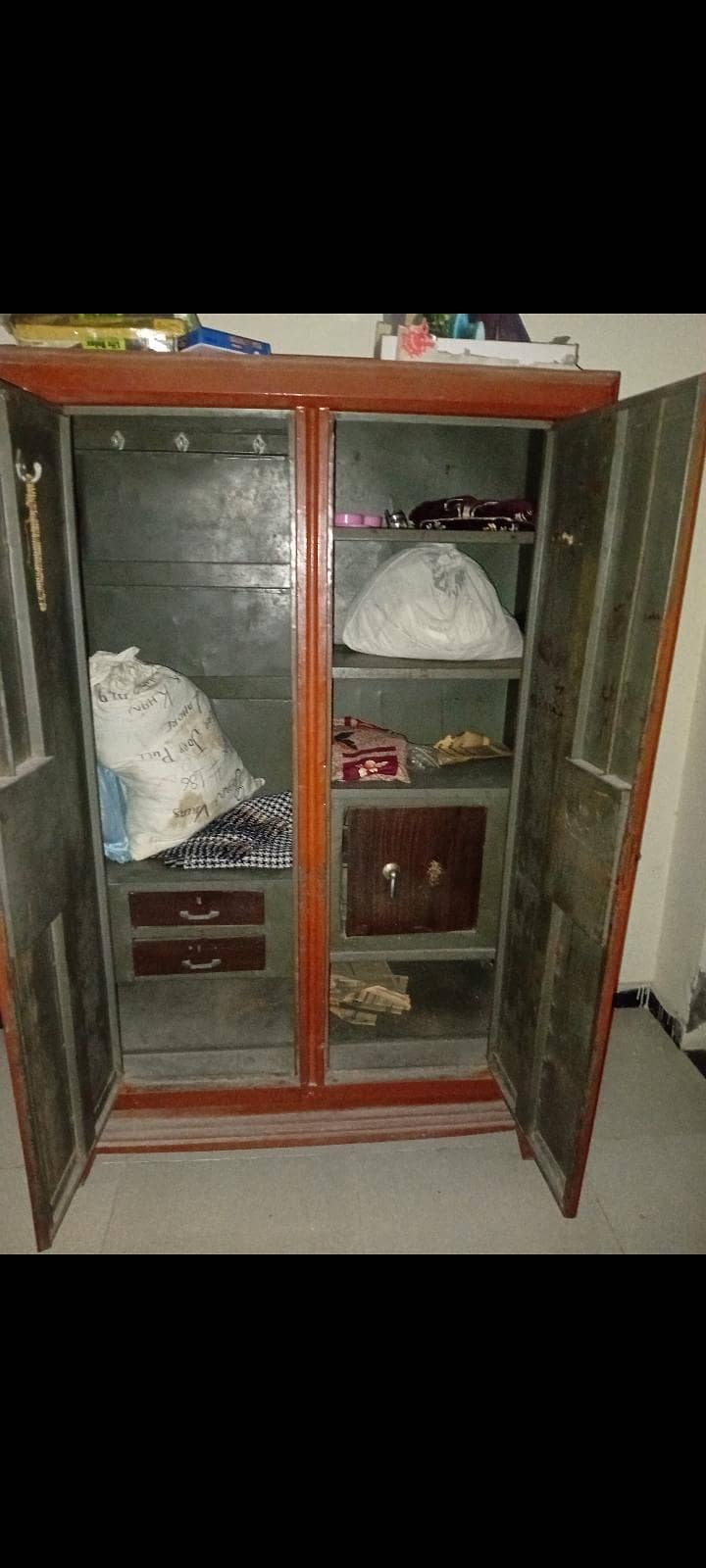 solid almari for sale 1