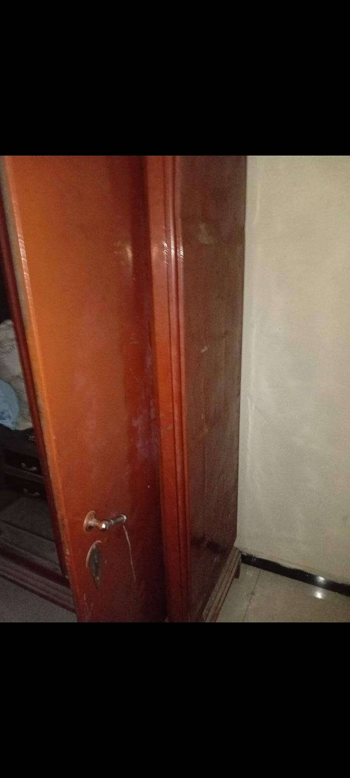 solid almari for sale 2