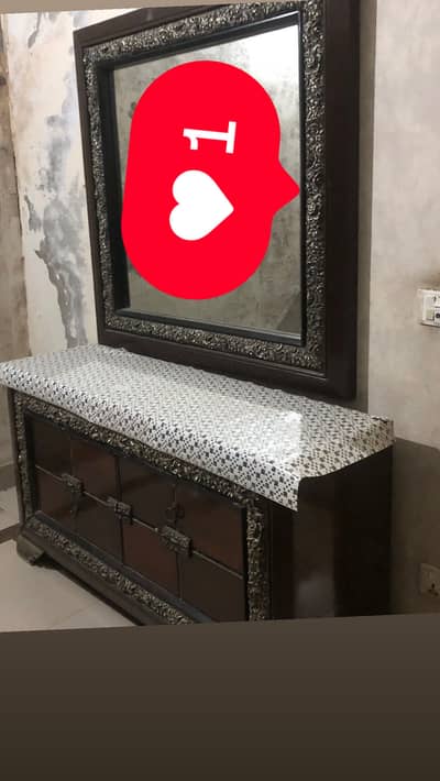 Heavy shesham border with brass antique design border dressing table