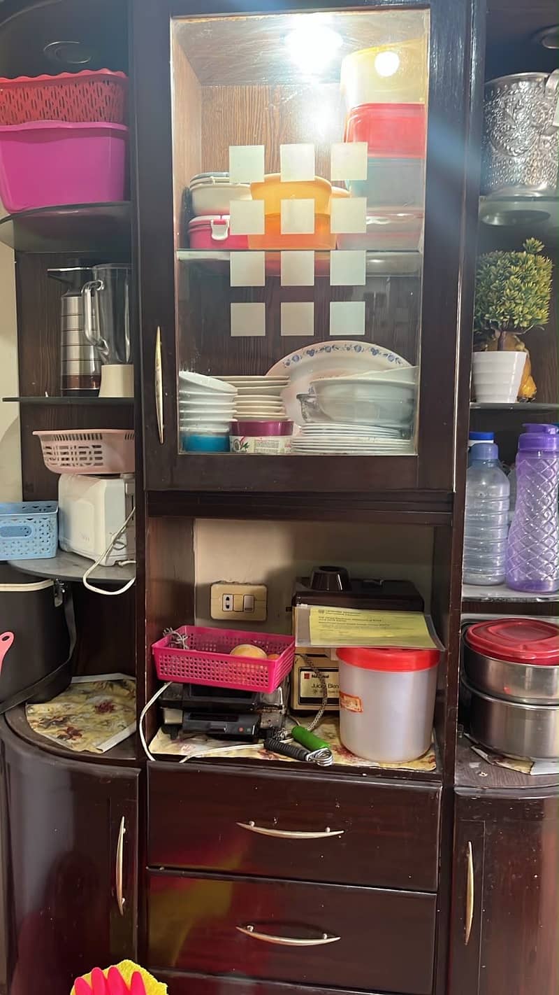 Cupboard cabinets 1