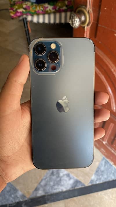iPhone 12 Pro Max 256 GB JV available battery heath 82% condition 10