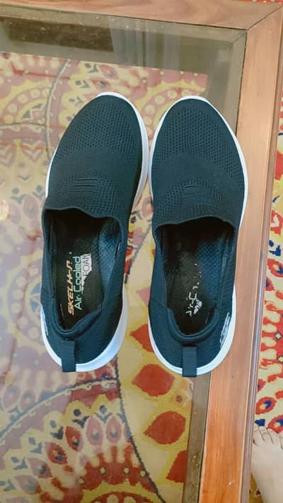 Skechers