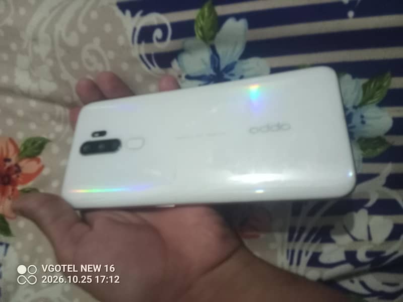OPPO A5 0