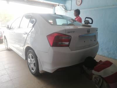Honda City 1.3 manual transmission 2018 model 2018  reg white