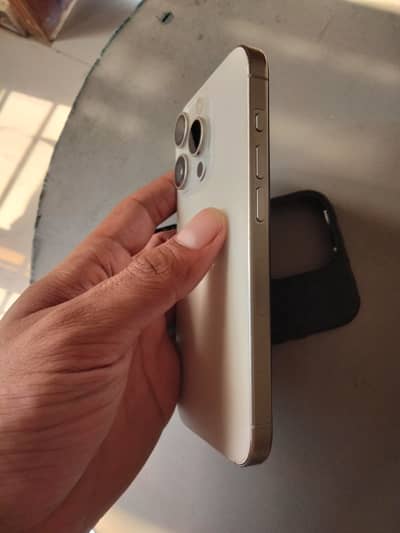 Apple iPhone 15 Pro 10/10