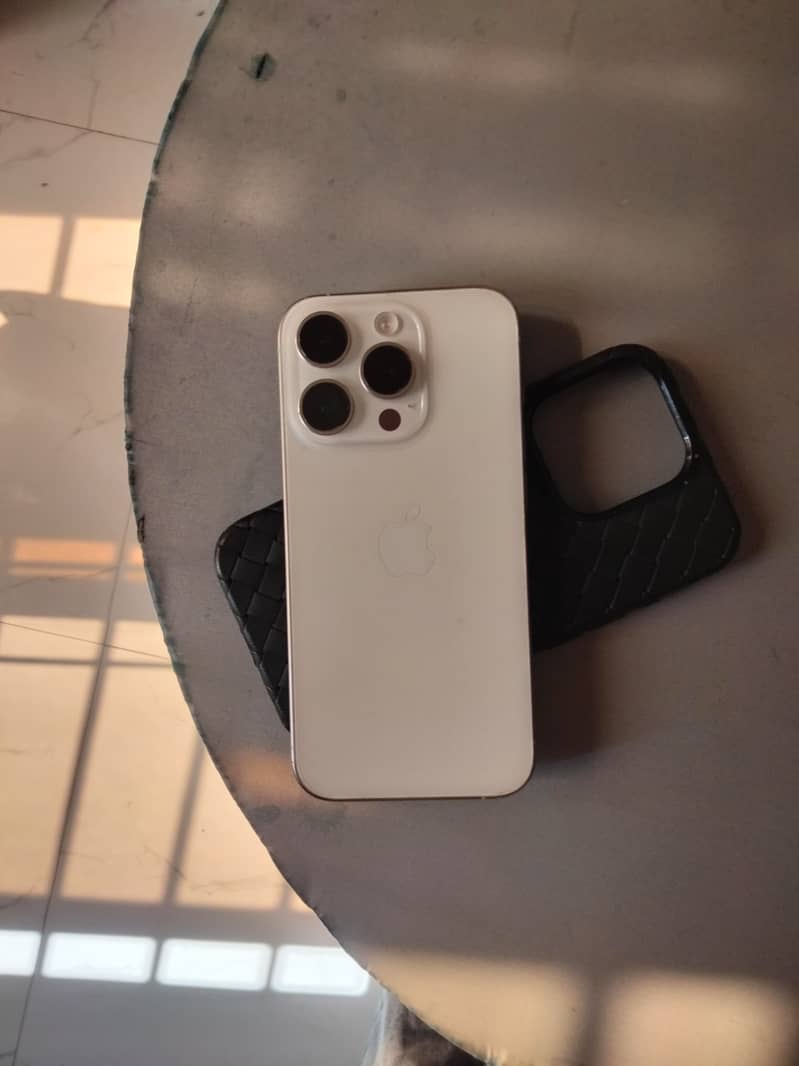 Apple iPhone 15 Pro 10/10 2