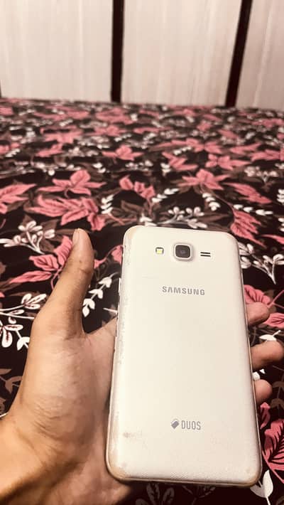 Samsung j7 core official pta approved