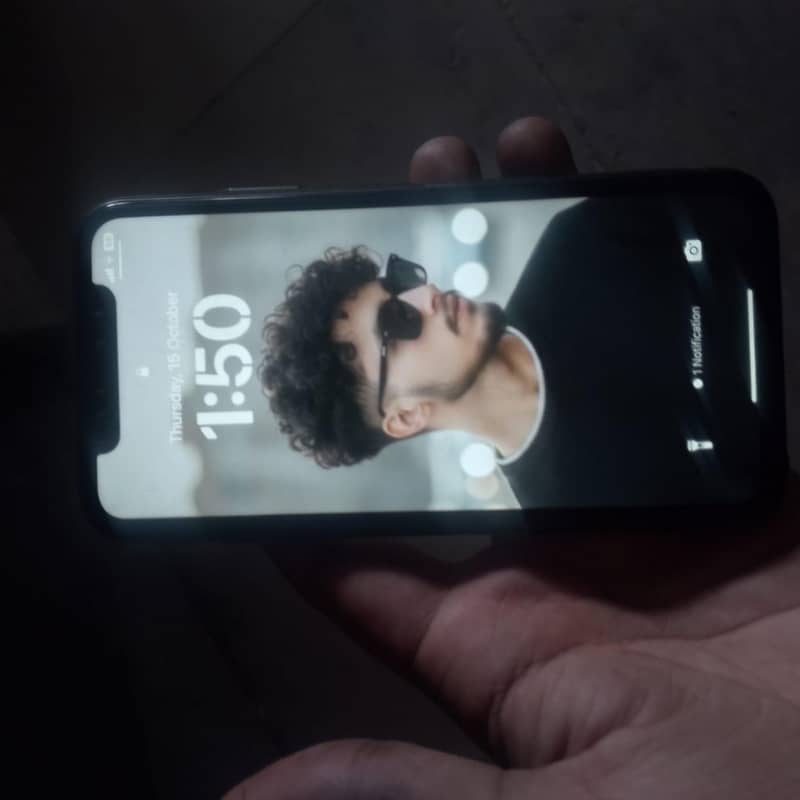 Apple iPhone XR 1