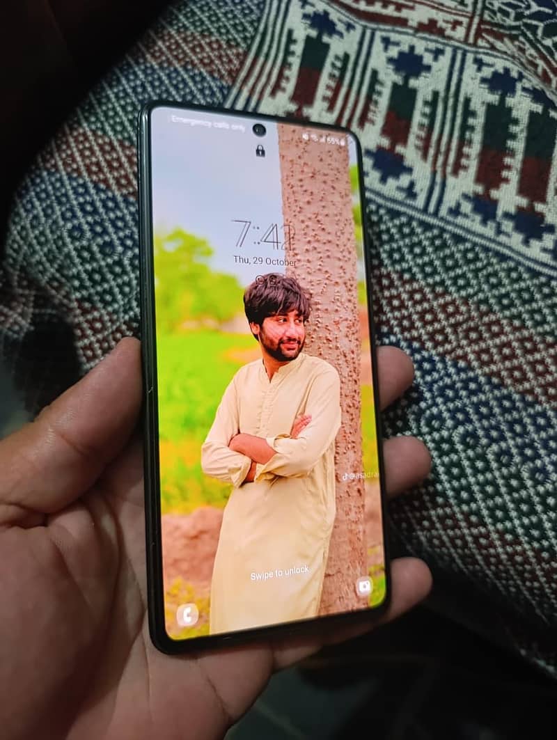 Samsung Mobile A71 1