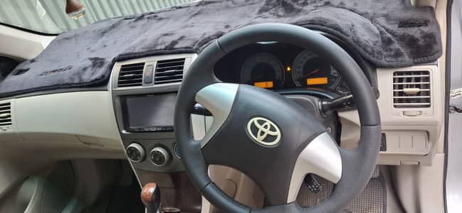 Toyota Corolla Altis 2011 SR full option