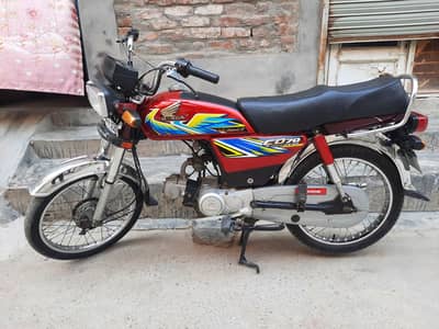 HONDA CD 70 2021.       only Call plzz.