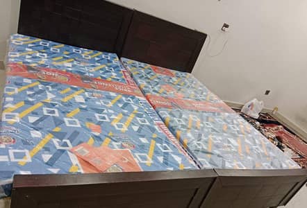 2 single bed available with new metrass