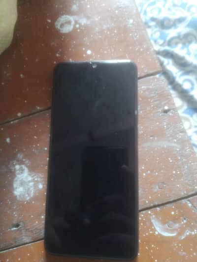 Realme Note 50 4/128gb all OK panel me halka na hone ke braber shad he