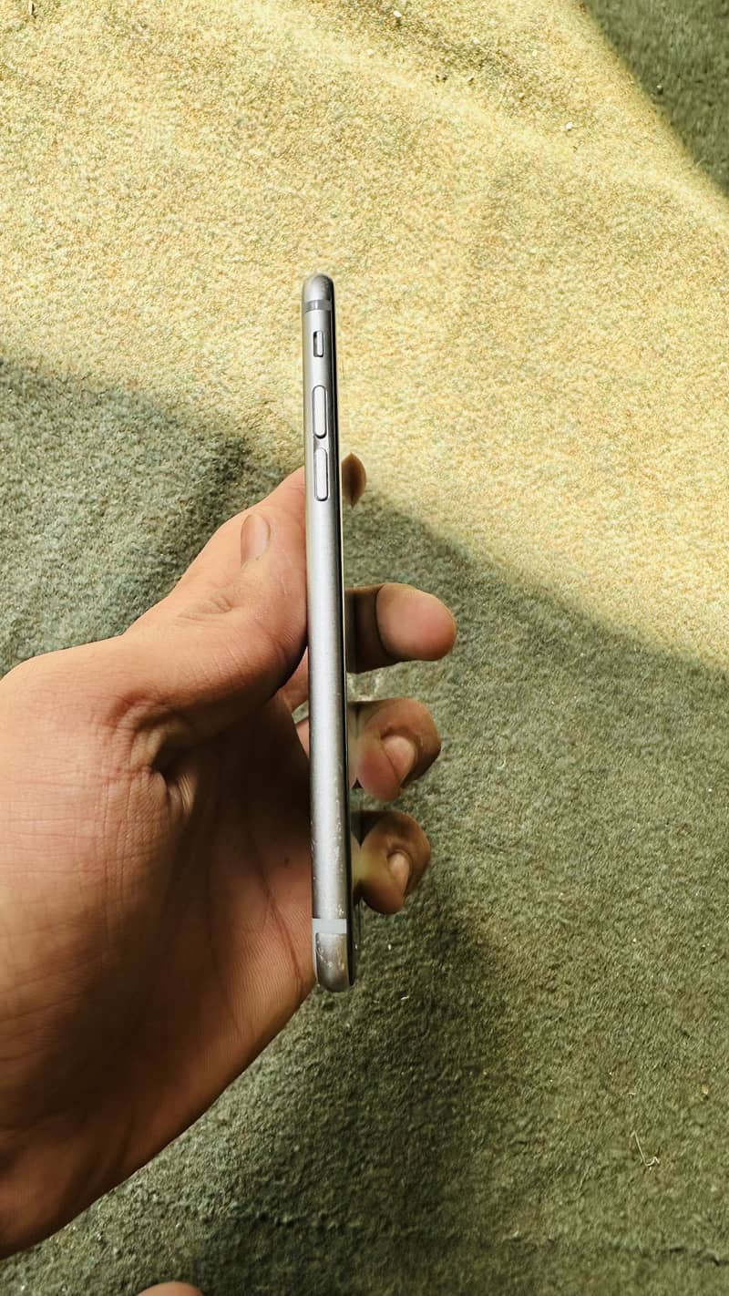 Apple iPhone 6 1