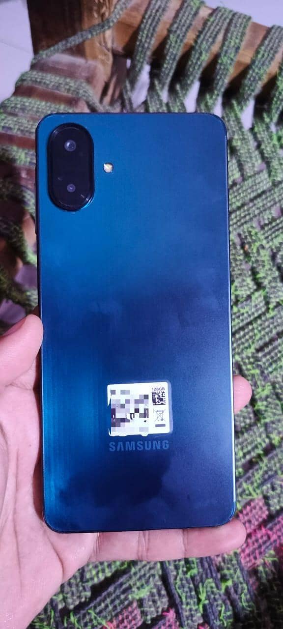 Samsung Mobile A07 1