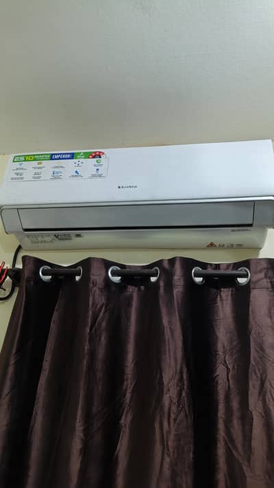 ECO STAR R32 1.5 ton inverter AC FOR SELL . 3 MONTH USED