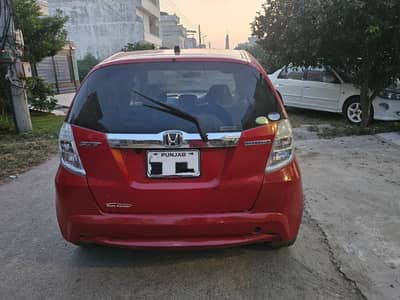 Honda Fit 2011 model hybrid