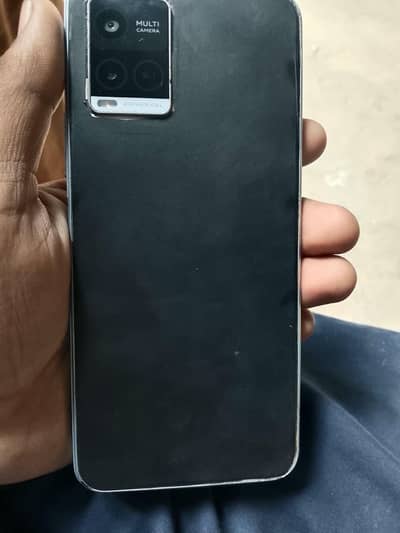 Vivo Y21 10 by 8