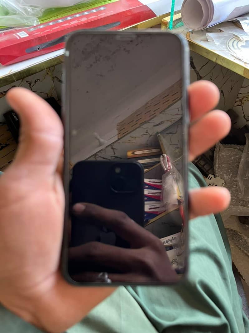 Apple iPhone 11 Pro 0