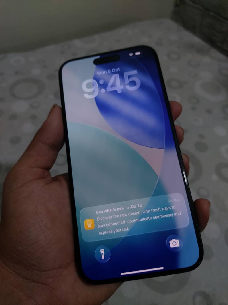 Apple iPhone 15 Pro Max 0